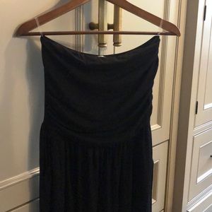Black strapless maxi-dress